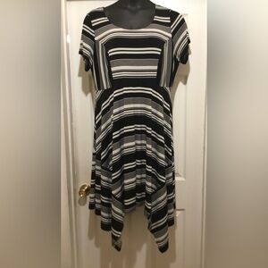 INC International Concepts Women's Black and White Dress